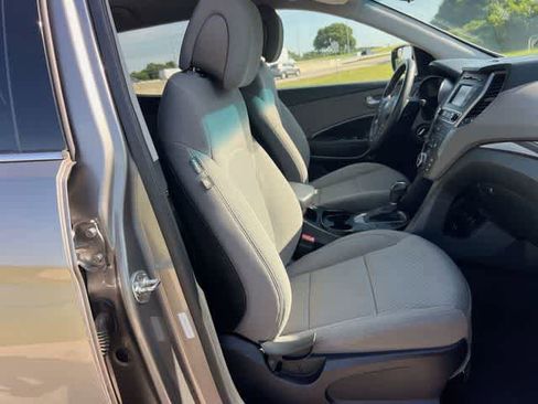 Used 2018 Hyundai Santa Fe Sport FWD image 12