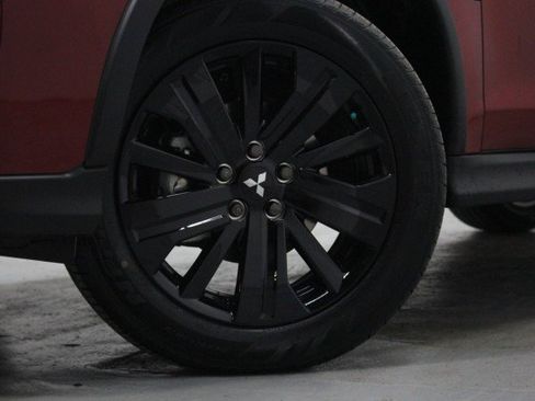 New 2026 Mitsubishi Outlander Sport LE image 3