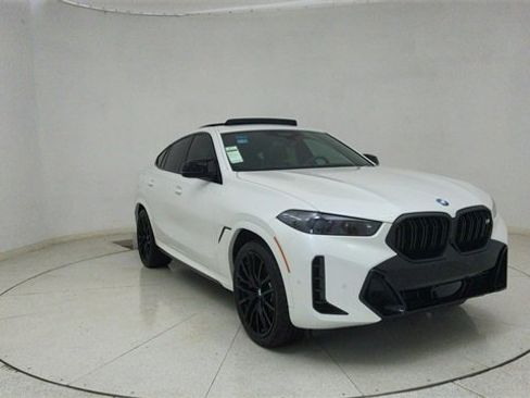 Used 2025 BMW X6 M60i image 65