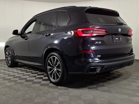 Used 2022 BMW X5 xDrive40i w/ M Sport Package AWD/4WD image 7