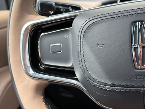 New 2026 Lincoln Navigator Black Label AWD/4WD image 25