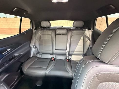 Used 2024 Chevrolet Equinox EV LT FWD image 16