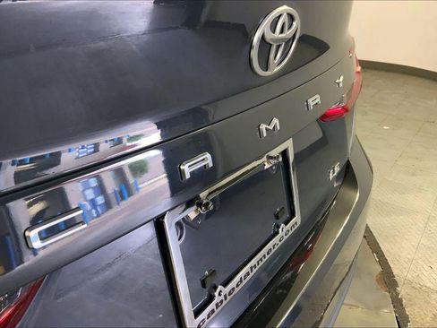 Used 2025 Toyota Camry LE AWD/4WD image 8