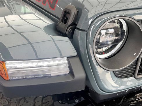 New 2026 Jeep Wrangler Unlimited Rubicon AWD/4WD image 15