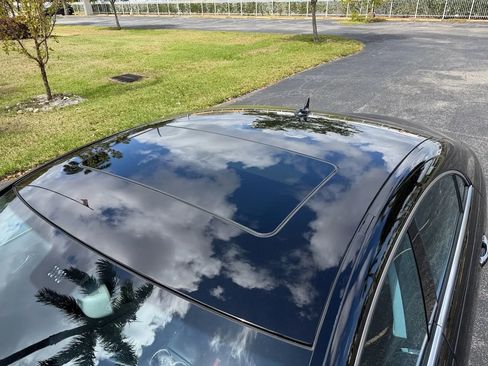 Used 2007 Mercedes-Benz CLS 550 image 25