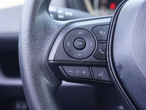 Certified 2025 Toyota RAV4 LE FWD image 20