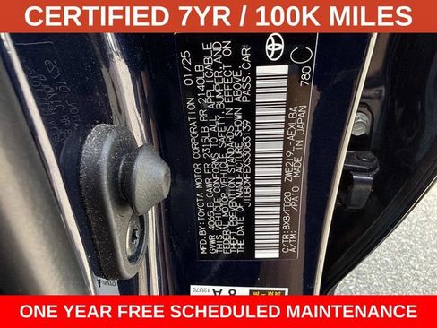 Used 2025 Toyota Corolla LE w/ LE Premium Package FWD image 29