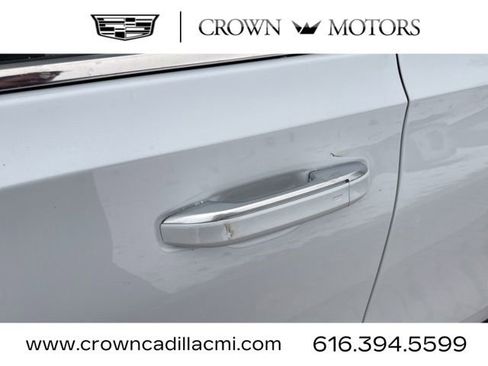 New 2026 Cadillac Escalade Platinum Luxury w/ LPO, Floor Liner Package image 8