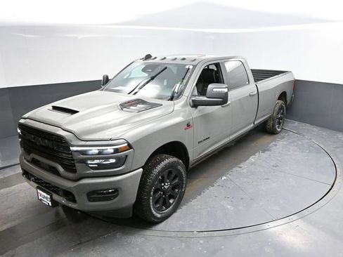 New 2026 RAM 3500 Laramie image 37