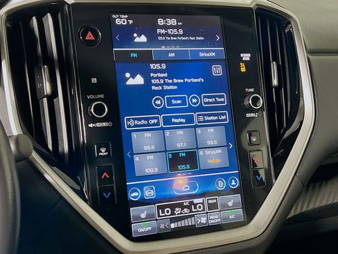 Used 2024 Subaru Ascent Premium w/ Convenience Package AWD/4WD image 13