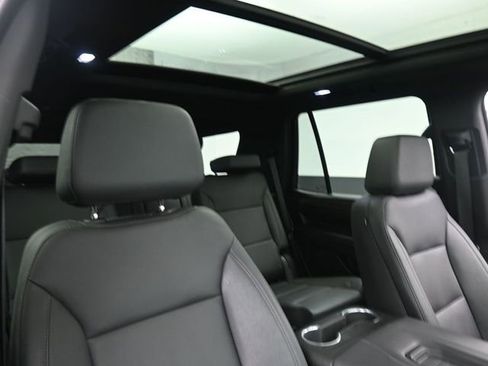 Used 2023 Chevrolet Tahoe LT w/ LT Signature Package image 25