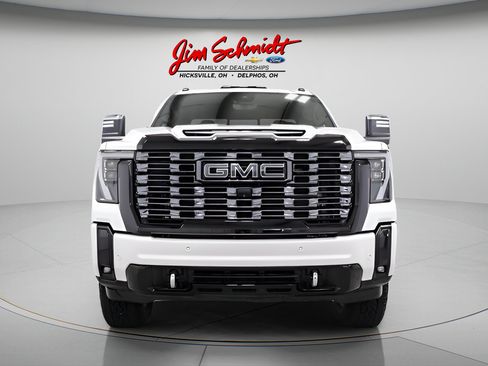 Used 2025 GMC Sierra 2500 Denali Ultimate AWD/4WD image 2