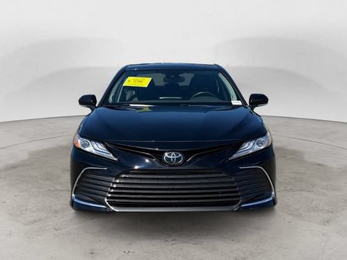 Used 2024 Toyota Camry XLE w/ Navigation Package AWD/4WD image 8