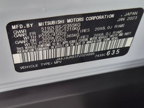 Used 2023 Mitsubishi Outlander SE FWD image 39