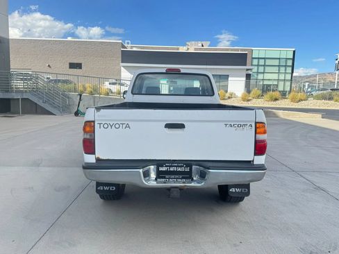 Used 2001 Toyota Tacoma 4x4 Xtracab V6 image 4
