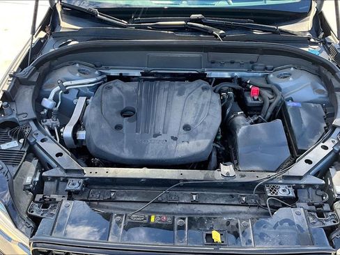 Certified 2023 Volvo XC60 B5 Ultimate image 13