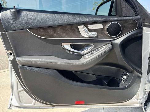 Used 2020 Mercedes-Benz C 300 Sedan image 30