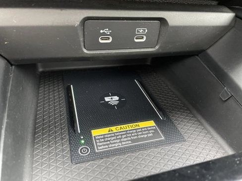 Used 2023 Honda Accord Touring image 18