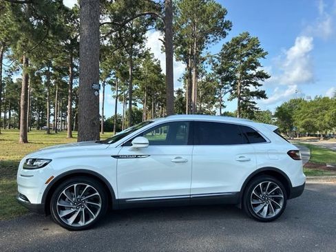 Used 2023 Lincoln Nautilus Reserve w/ Equipment Group 201A AWD/4WD image 6