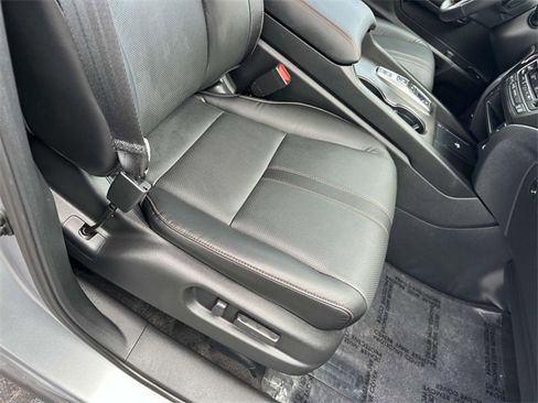 Used 2025 Honda Ridgeline TrailSport image 8