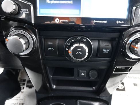 Used 2021 Toyota 4Runner TRD Off-Road Premium image 26