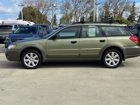 Used 2006 Subaru Outback 2.5i image 6