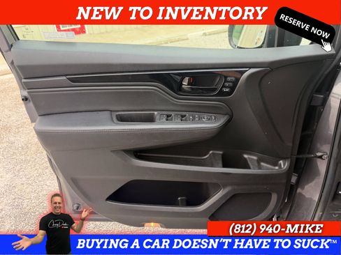 Used 2022 Honda Odyssey Touring image 25
