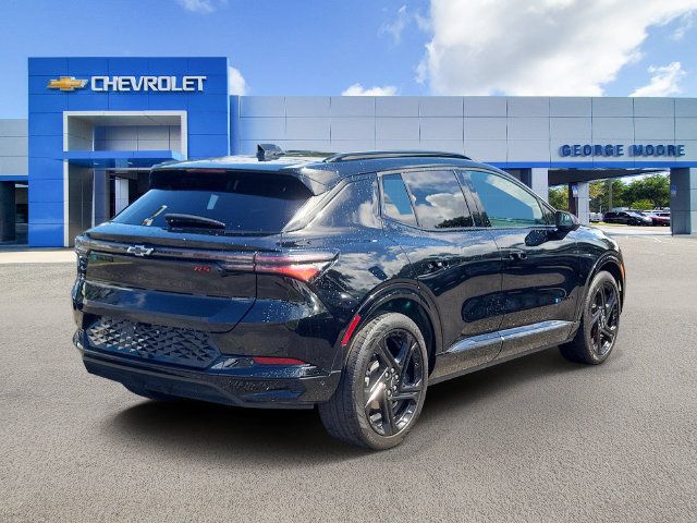 Certified 2024 Chevrolet Equinox EV RS FWD image 4