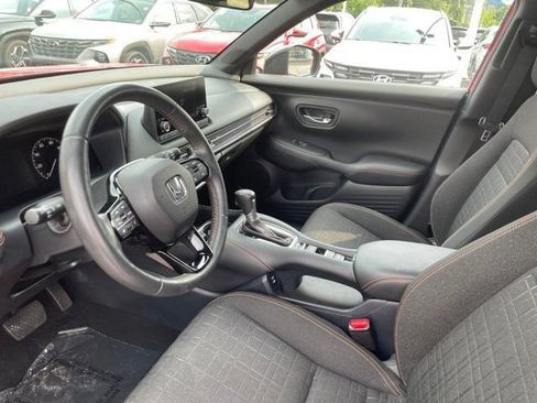 Used 2024 Honda HR-V Sport image 5
