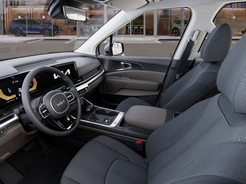 New 2026 Kia Carnival LX FWD image 17