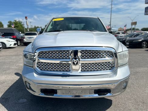 Used 2015 RAM 1500 Laramie w/ Convenience Group AWD/4WD image 17