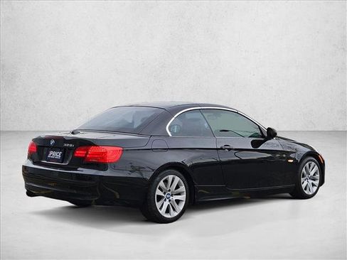 Used 2011 BMW 328i Convertible image 5
