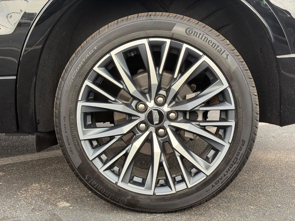 Used 2024 Cadillac XT4 Sport AWD/4WD image 9
