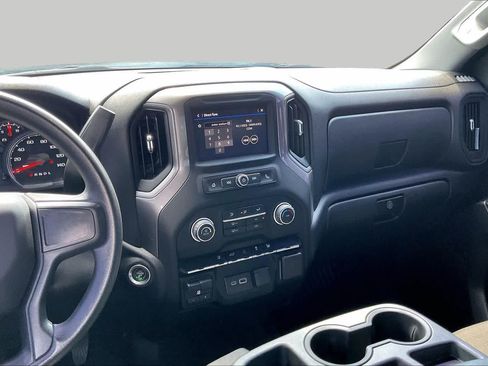 Used 2024 Chevrolet Silverado 2500 Custom w/ Custom Convenience Package AWD/4WD image 7