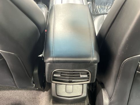 Used 2020 Lincoln MKZ AWD image 20