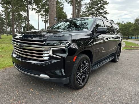 Used 2021 Chevrolet Suburban High Country AWD/4WD image 7