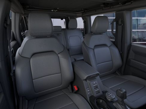 New 2026 Ford Bronco Badlands w/ Sasquatch Package AWD/4WD image 12