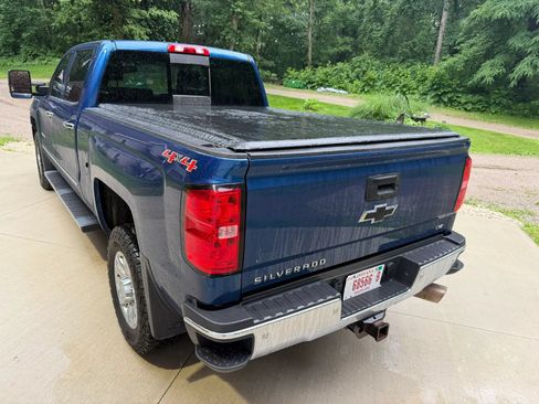 Used 2017 Chevrolet Silverado 3500 LTZ w/ Duramax Plus Package AWD/4WD image 9