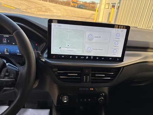 Used 2023 Ford Escape Active w/ Tech Pack #2 image 19