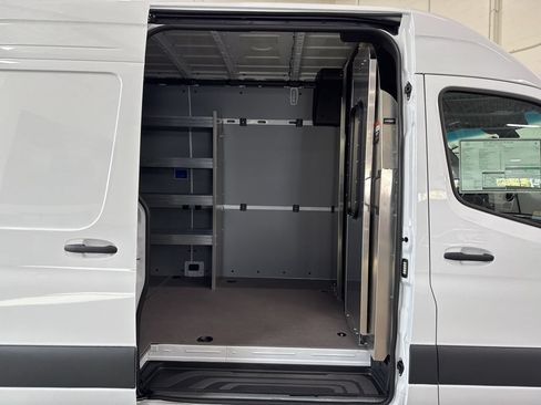 New 2026 Mercedes-Benz Sprinter 2500 image 19