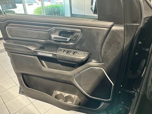 Used 2025 RAM 1500 Laramie AWD/4WD image 26