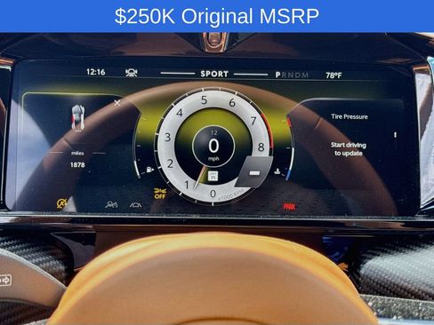 Used 2026 Aston Martin V8 Vantage S RWD image 12