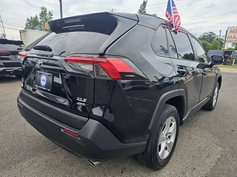 Used 2020 Toyota RAV4 XLE w/ All Weather Liner Package AWD/4WD image 5