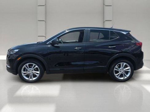 Used 2023 Buick Encore GX Preferred w/ Cold Weather Comfort Package FWD image 2