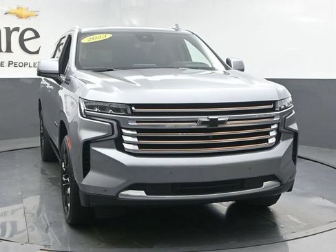 Used 2023 Chevrolet Tahoe High Country w/ Premium Package 2 AWD/4WD image 53