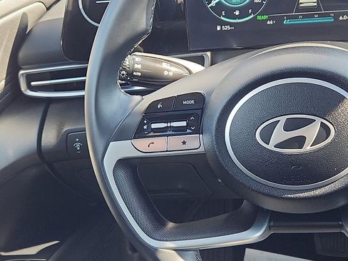 Certified 2024 Hyundai Elantra Limited image 15