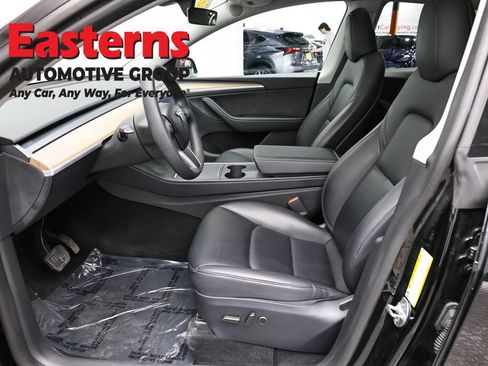 Used 2024 Tesla Model Y Long Range AWD/4WD image 14