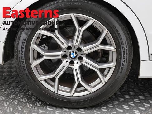 Used 2023 BMW X7 xDrive40i w/ Executive Package AWD/4WD image 32