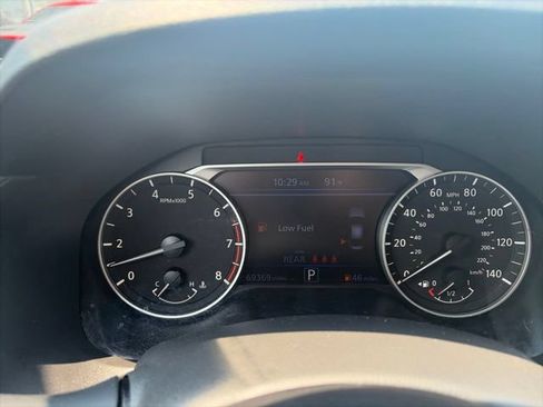 Used 2024 Nissan Altima 2.5 SV FWD image 20