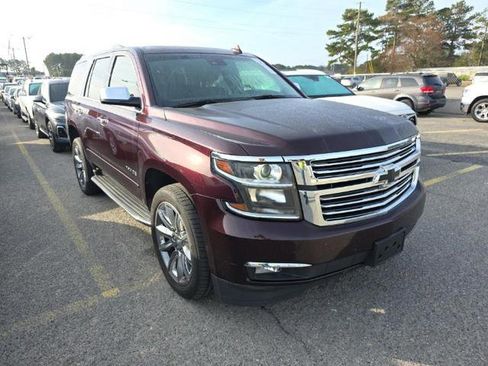 Used 2017 Chevrolet Tahoe Premier image 3